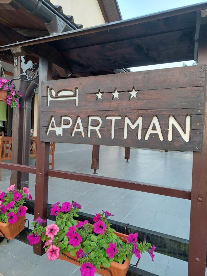 Apartman Thea Gomirje Eksteriør billede