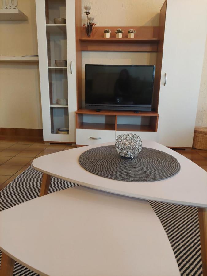 Apartman Thea Gomirje Eksteriør billede